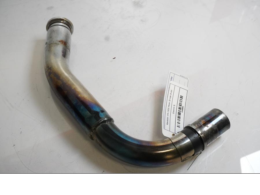 Framsidan på Grenrör från en Kawasaki VN 1500 Mean Streak -2003 motorcykel.