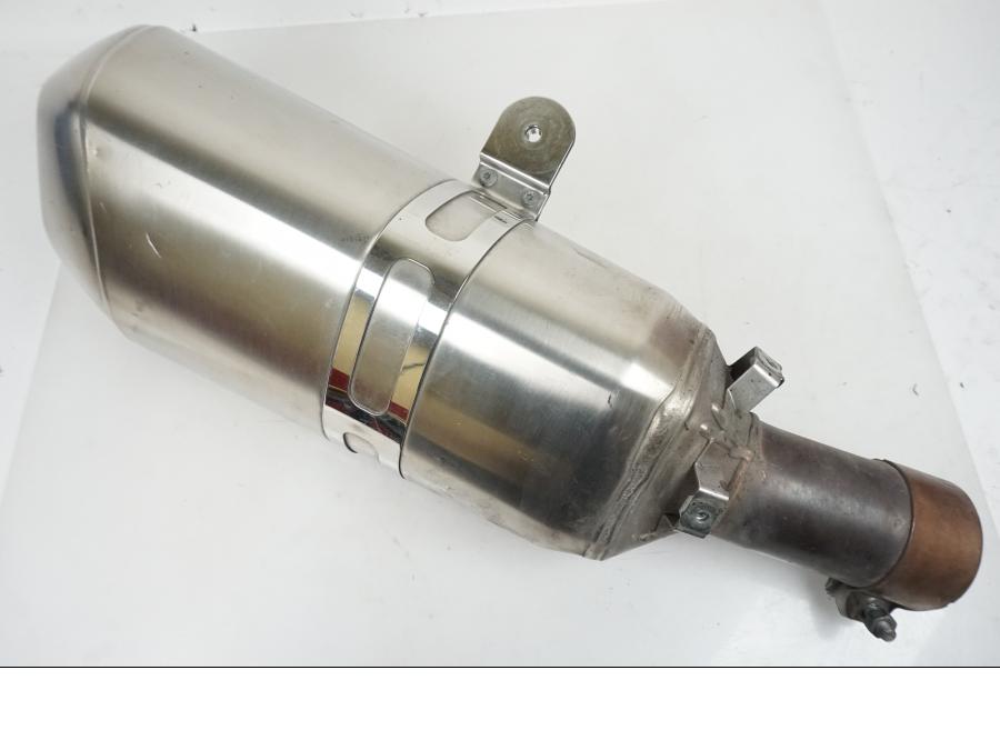 Framsidan på Ljuddämpare från en BMW R 1200 R -2014 motorcykel.