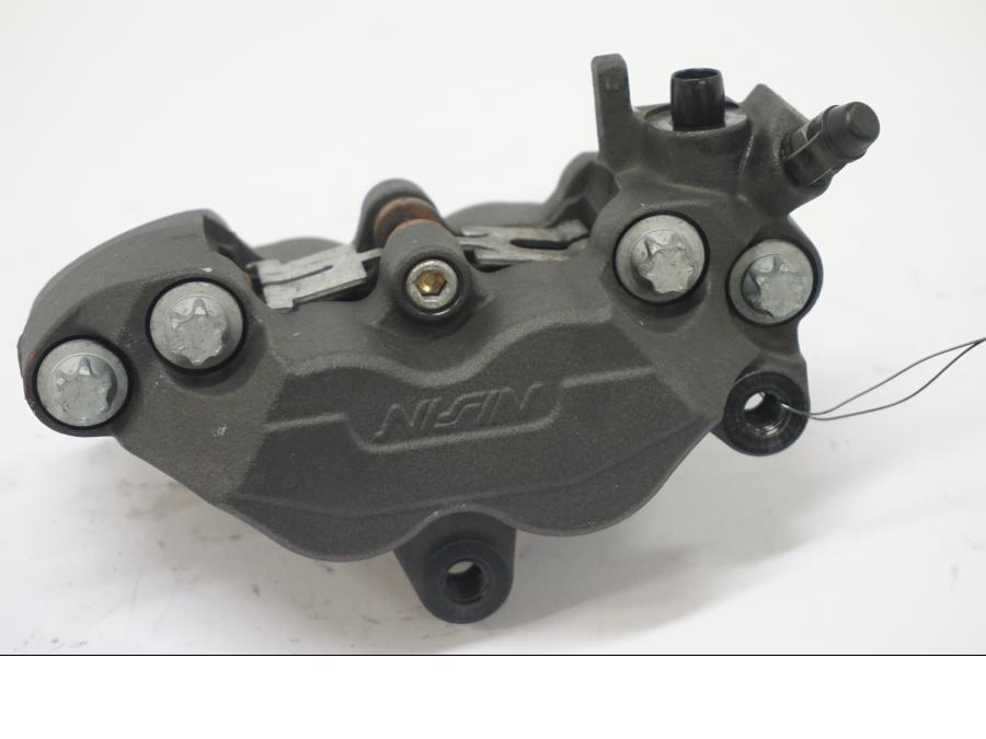 Framsidan på Bromsok från en Kawasaki Z 900 -2019 motorcykel.