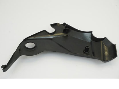 Vänster sida på Ramplast från en Kawasaki ER-6N -2009 motorcykel.