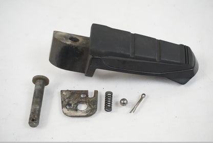 Framsidan på Fotpinne från en BMW F 650 CS -2002 motorcykel.