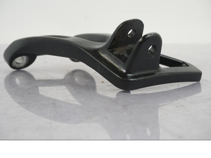 Baksidan på Fotpinnefäste från en Yamaha Tenere 700 -2022 motorcykel.