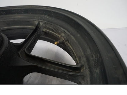 Extrabild2 på Fälg från en Kawasaki ER-6N -2008 motorcykel.