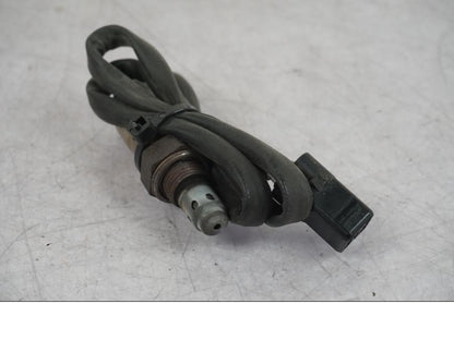 Framsidan på Lambdasond från en KTM 1290 Super Adventure R -2018 motorcykel.