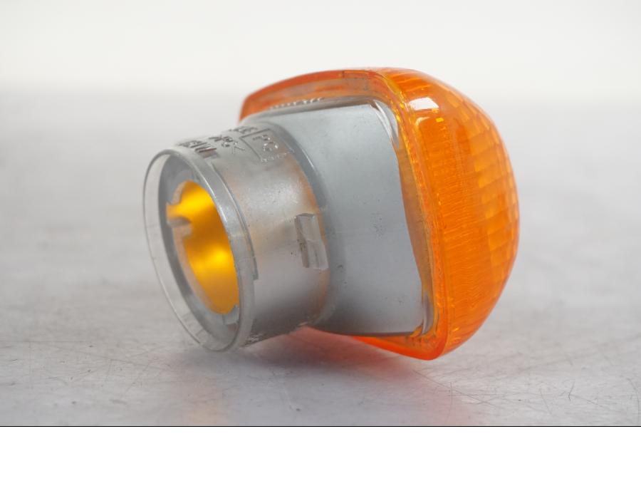 Höger sida på Blinkersglas från en Suzuki SV 650 -1999 motorcykel.