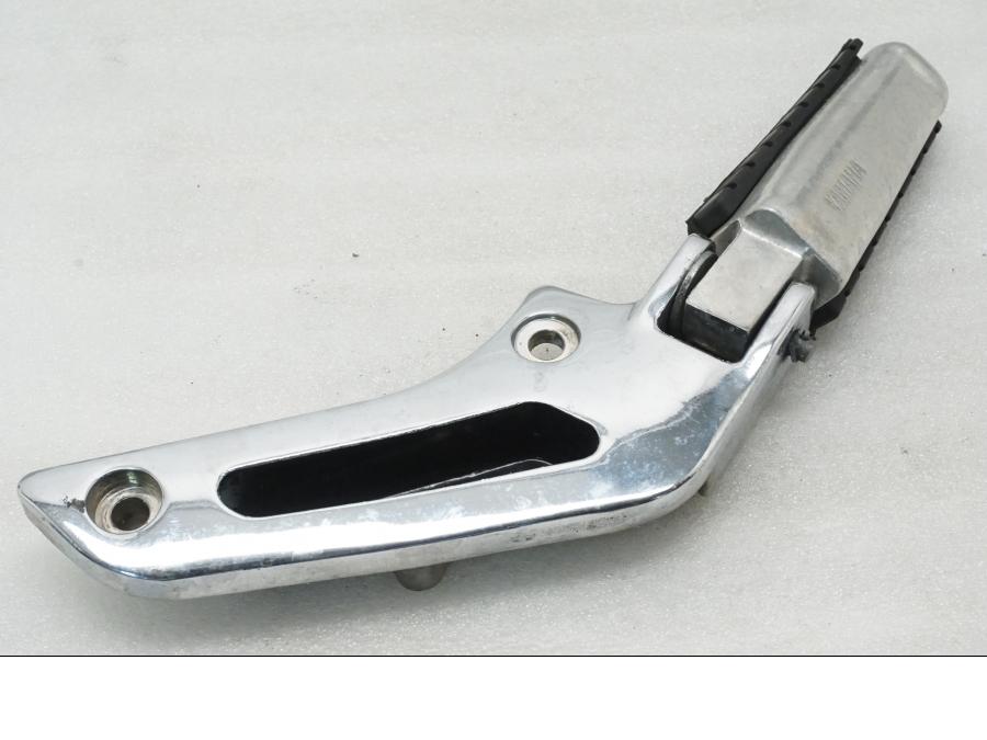 Framsidan på Fotpinne från en Yamaha XV 1100 -1997 motorcykel.