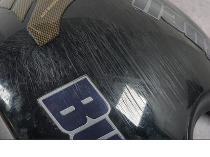 Baksidan på Bensintankskåpa från en Buell 1125 R -2008 motorcykel.