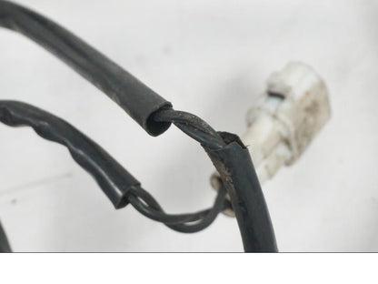 Extrabild3 på <p>Låssats från Kawasaki Z750 ABS 2008.</p>

<p>1st nyckel, tändningslås, tanklock, sadellås, cdi och imob.</p> motorcykel.