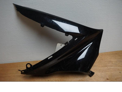 Framsidan på Toppkåpsinsida från en Suzuki GSX-R 1100 -2007 motorcykel.