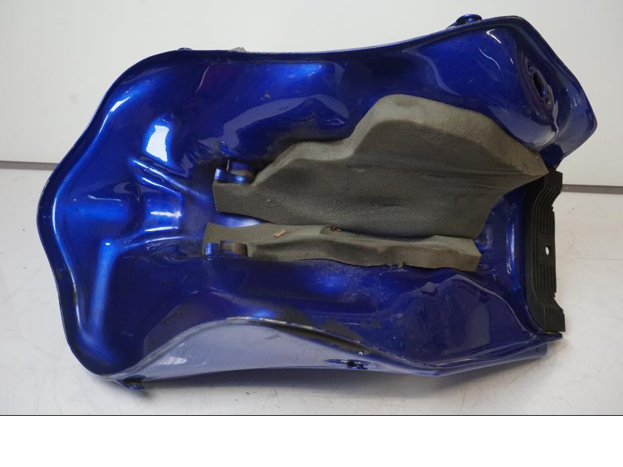 Extrabild6 på Bensintank från en Yamaha DT 125 -2006 motorcykel.