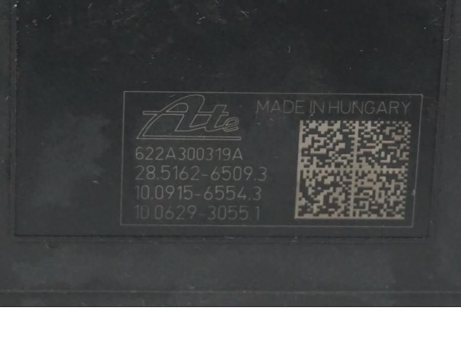 Extrabild1 på ABS Modulator från en BMW R 1250 GS -2023 motorcykel.