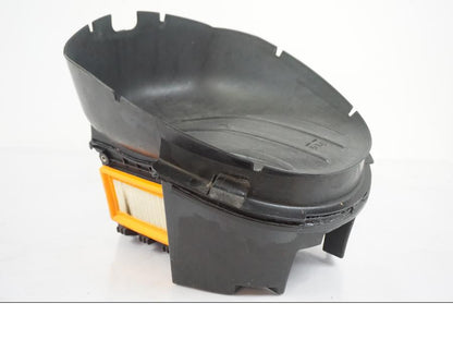 Framsidan på Luftburk från en BMW F 650 CS -2002 motorcykel.