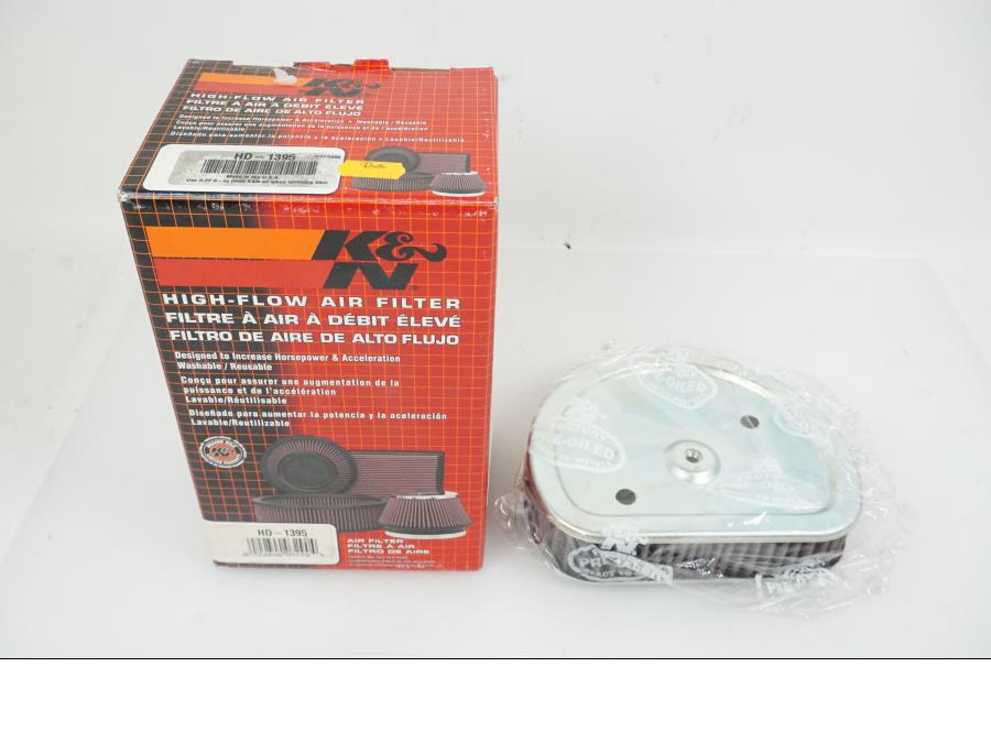 Framsidan på Luftfilter från en H-D Electra Glide Ultra Classic FLHTCUI -1998 motorcykel.