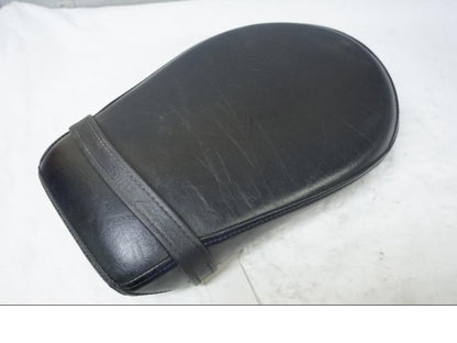 Baksidan på Sadel från en Yamaha XV 1900 -2007 motorcykel.