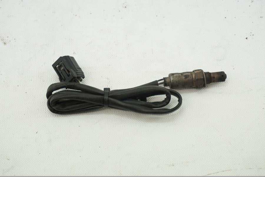 Framsidan på Lambdasond från en Honda VFR 1200 -2012 motorcykel.