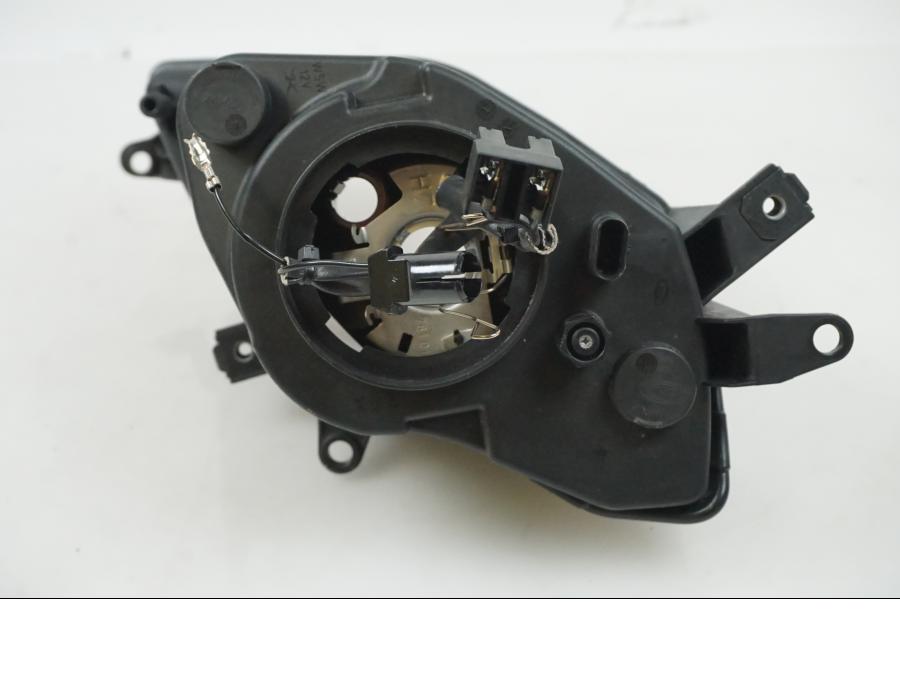 Höger sida på Strålkastare från en BMW S 1000 XR -2016 motorcykel.