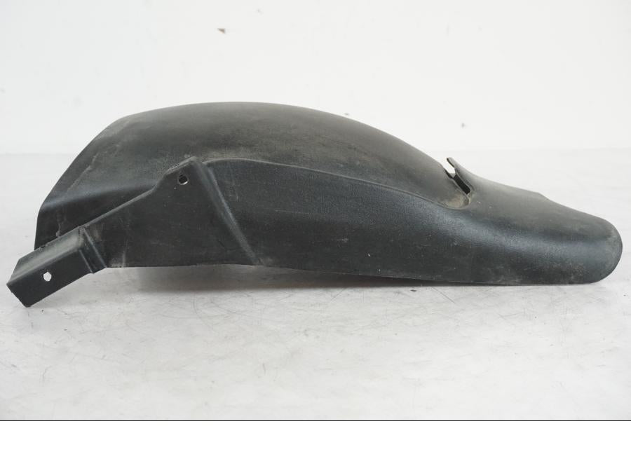 Baksidan på Stänkskärm från en BMW R 1250 GS -2021 motorcykel.