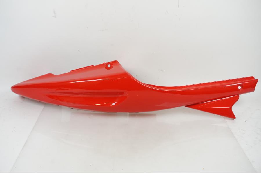 Framsidan på Bakvinge från en Hyosung GT 650 -2006 motorcykel.