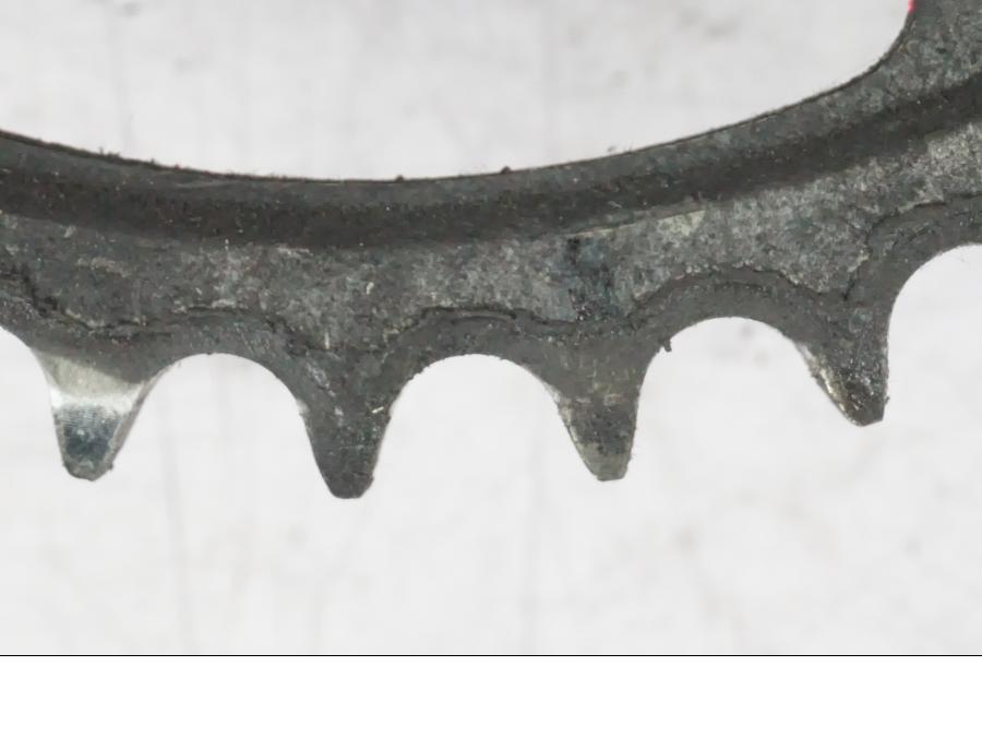 Snett uppifrån på Drevfäste från en Kawasaki ZX-12R -2000 motorcykel.