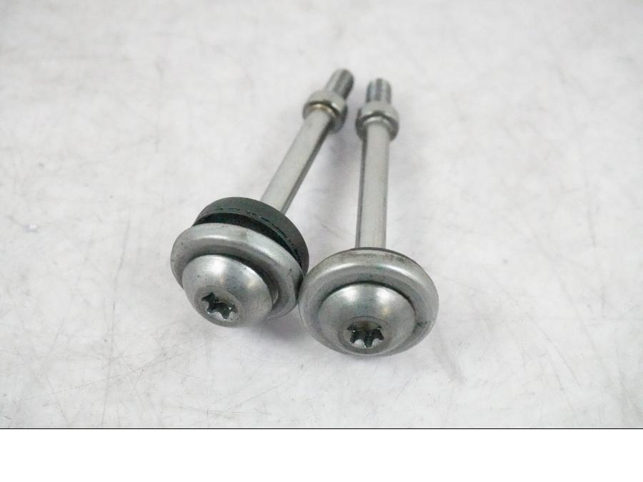 Framsidan på Ventilkåpa från en BMW R 1200 GS -2010 motorcykel.