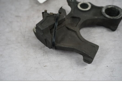 Höger sida på Bromsoksfäste från en Suzuki GSX 1300 BK -2008 motorcykel.