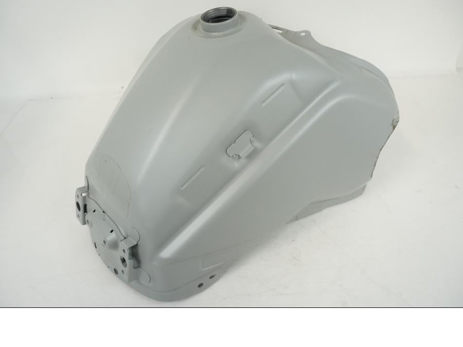 Framsidan på Bensintank från en Yamaha Tenere 700 -2020 motorcykel.