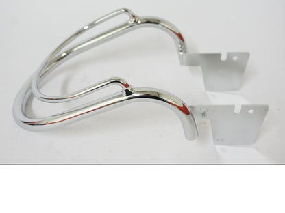 Höger sida på Framskärmsstag från en Suzuki VS 800 -1999 motorcykel.