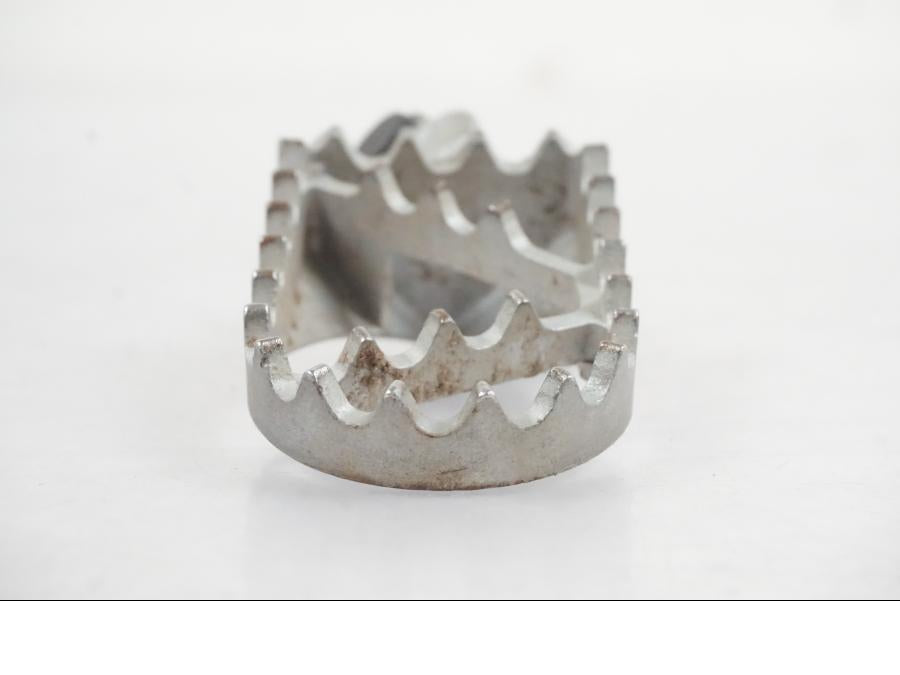 Höger sida på Fotpinne från en KTM 390 Adventure -2021 motorcykel.