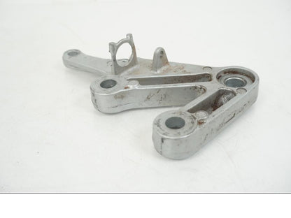 Extrabild2 på Fotpinnefäste från en Suzuki GSX-R 750 -2001 motorcykel.