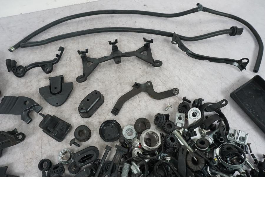 Extrabild4 på Skruv / Mutter etc från en Ducati Multistrada V4 -2024 motorcykel.