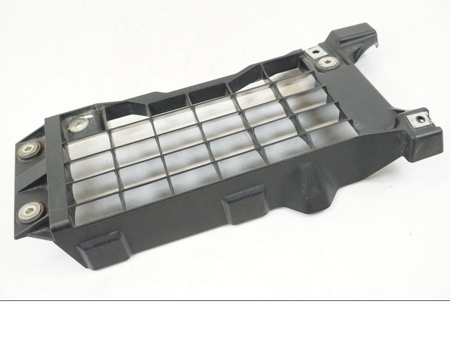 Vänster sida på Vattenkylgaller från en Yamaha WR 125 -2011 motorcykel.