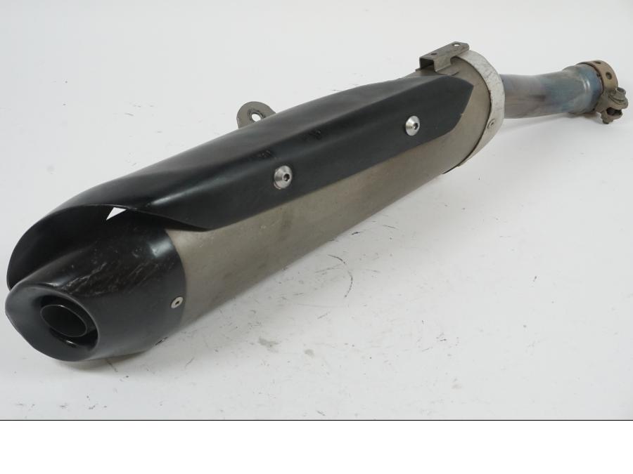 Framsidan på Ljuddämpare från en Yamaha YZF 1000 R1 -2007 motorcykel.