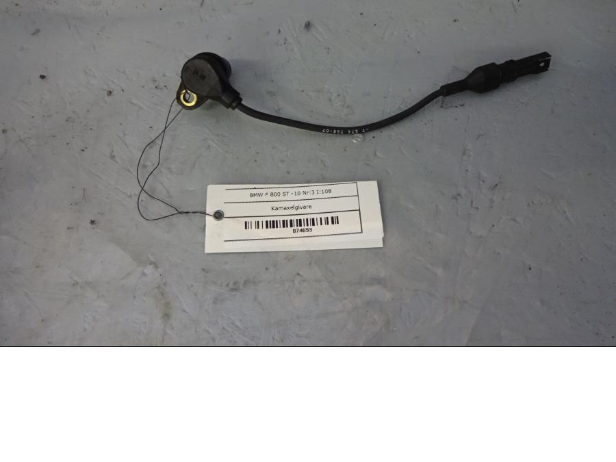 Framsidan på Kamaxelgivare från en BMW F 800 ST -2010 motorcykel.