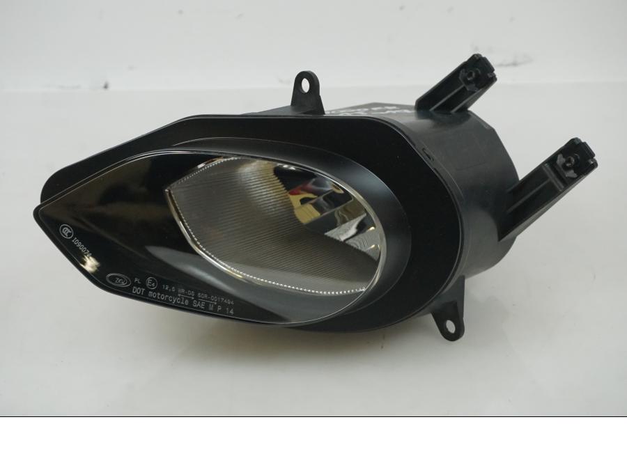 Framsidan på Strålkastare från en BMW S 1000 RR -2016 motorcykel.