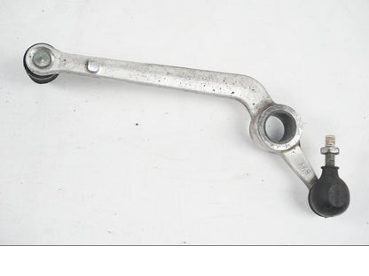 Snett nerifrån på Växelpedal från en Yamaha YZF 1000 R1 -2007 motorcykel.