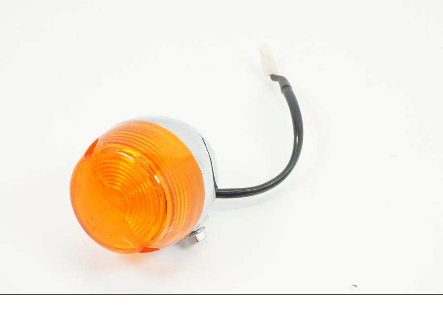 Vänster sida på Blinkers från en Triumph Speedmaster -2006 motorcykel.