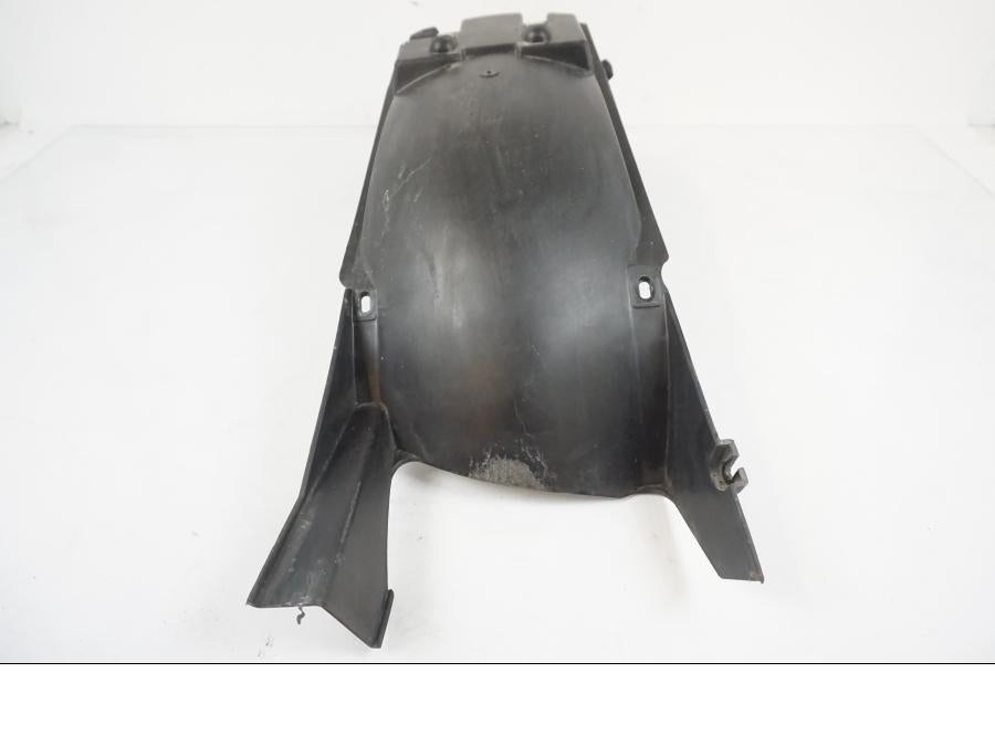 Snett uppifrån på Bakskärm från en BMW F 650 CS -2002 motorcykel.