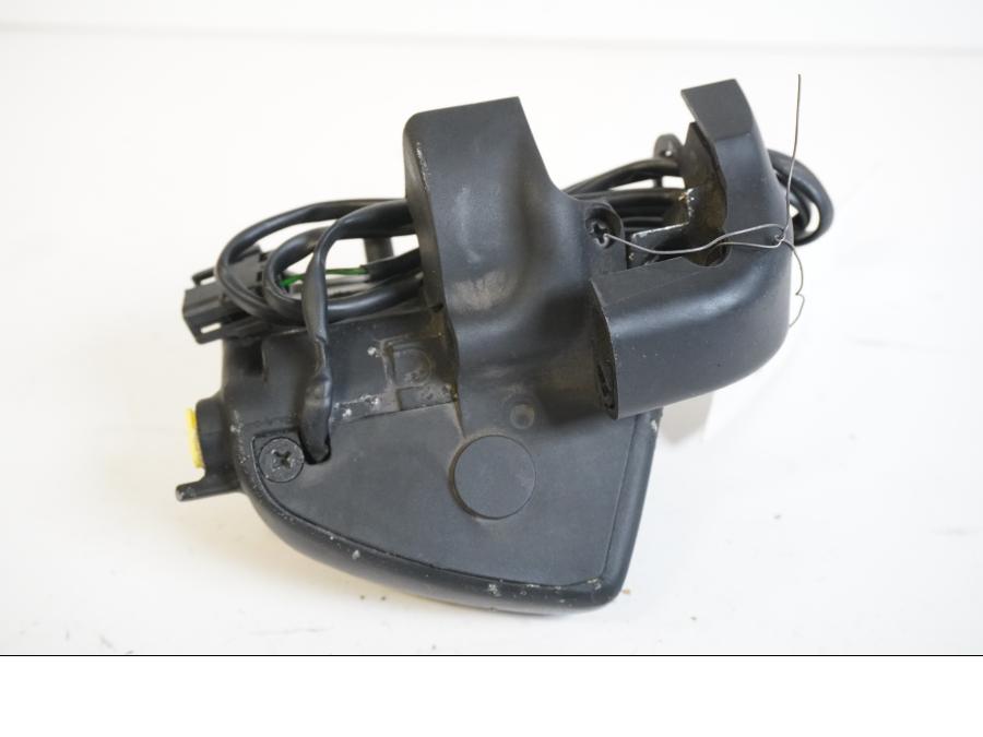 Höger sida på Bromshuvudcylinder från en BMW K 1200 RS -1998 motorcykel.