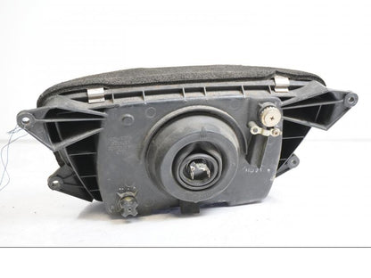 Baksidan på Strålkastare från en Kawasaki ZXR 400 -1993 motorcykel.