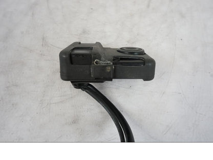 Vänster sida på CDI / ECU från en KTM 1290 Super Duke R -2021 motorcykel.