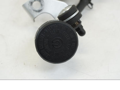 Extrabild4 på Kopplingshuvudcylinder från en Ducati Streetfighter V4 -2020 motorcykel.