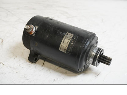 Framsidan på Startmotor från en Kawasaki ZXR 750 -1993 motorcykel.