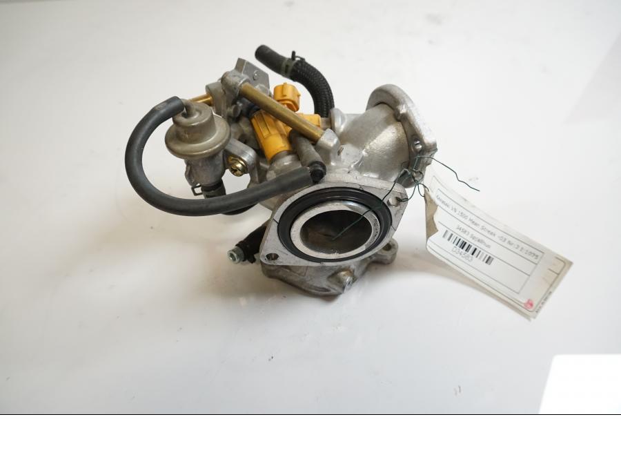 Framsidan på Spjällhus från en Kawasaki VN 1500 Mean Streak -2003 motorcykel.