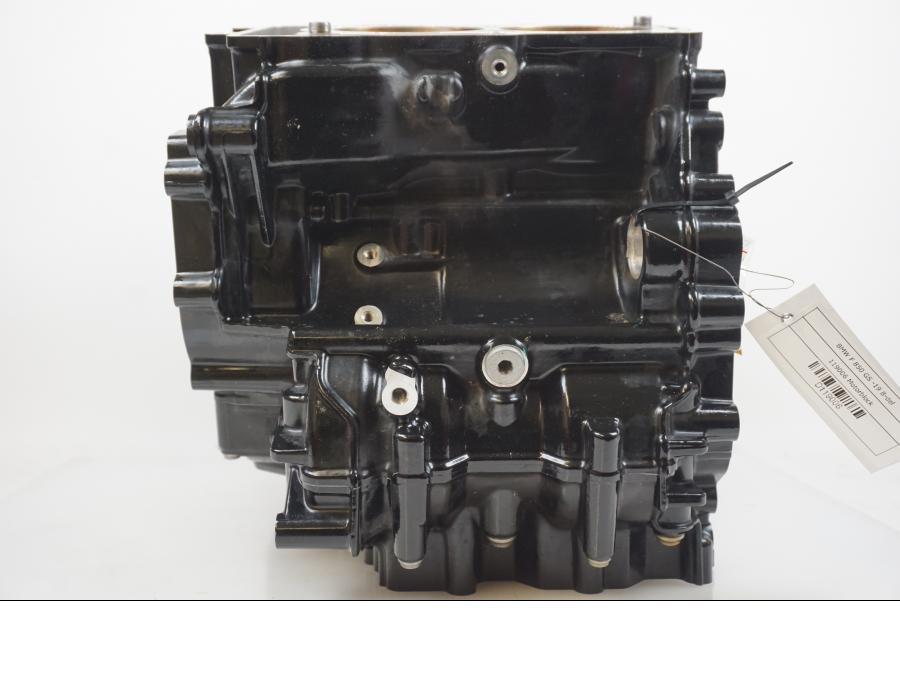 Snett uppifrån på Motorblock från en BMW F 850 GS -2019 motorcykel.