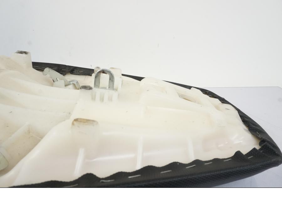 Extrabild2 på Sadel från en Kawasaki ER-6F -2010 motorcykel.