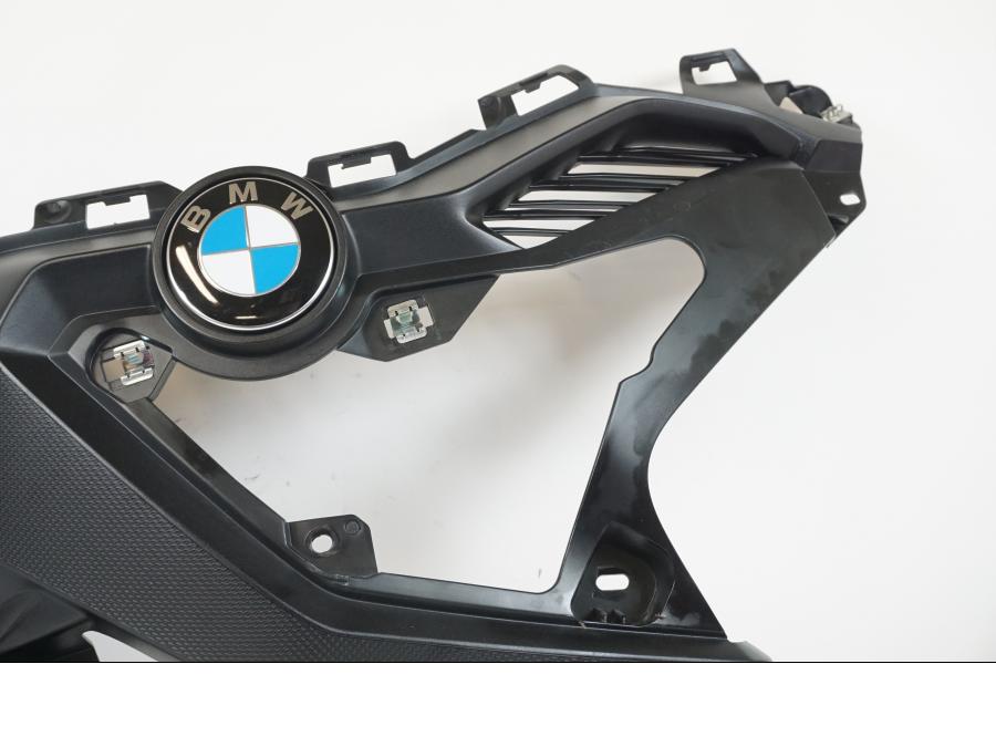 Höger sida på Sidkåpa från en BMW F 750 GS -2019 motorcykel.