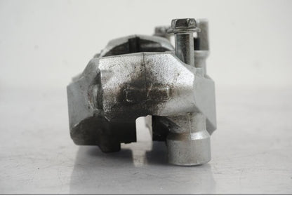 Höger sida på Bromsok från en Suzuki VZR 1800 -2009 motorcykel.