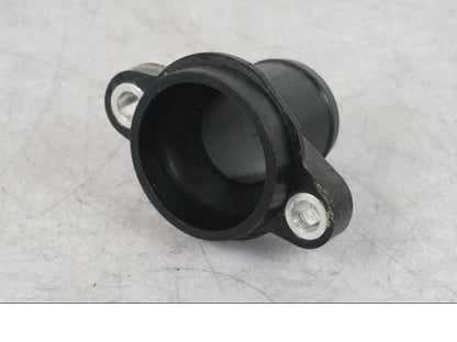 Baksidan på Vattenrör från en KTM 1290 Super Adventure R -2018 motorcykel.