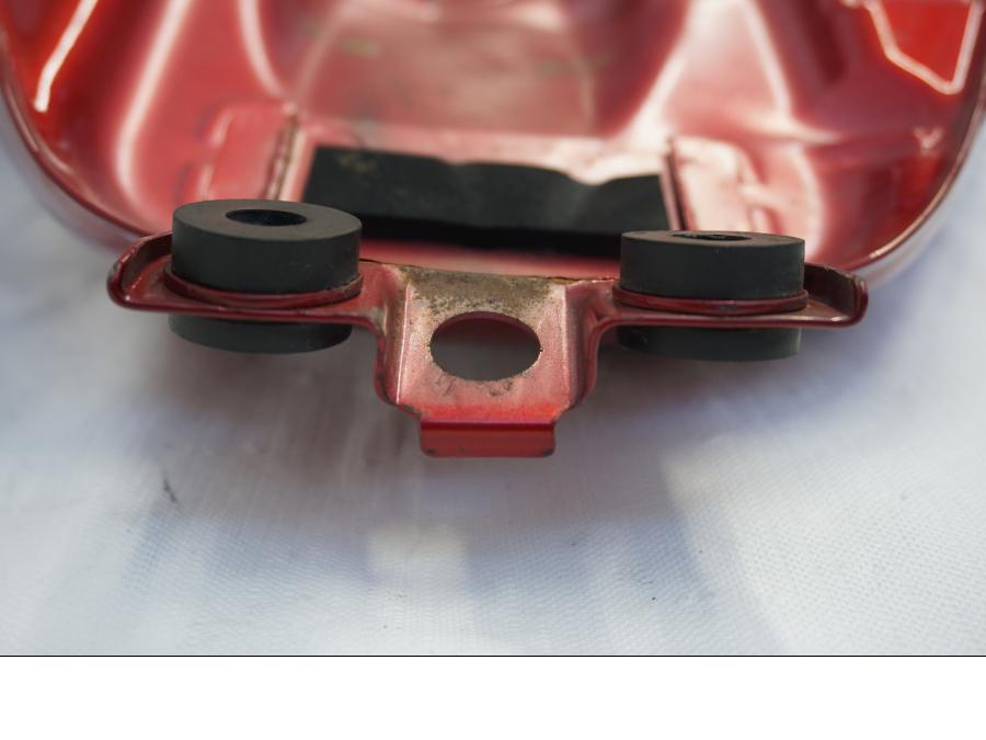 Extrabild1 på Bensintank från en Kawasaki VN 900 -2006 motorcykel.