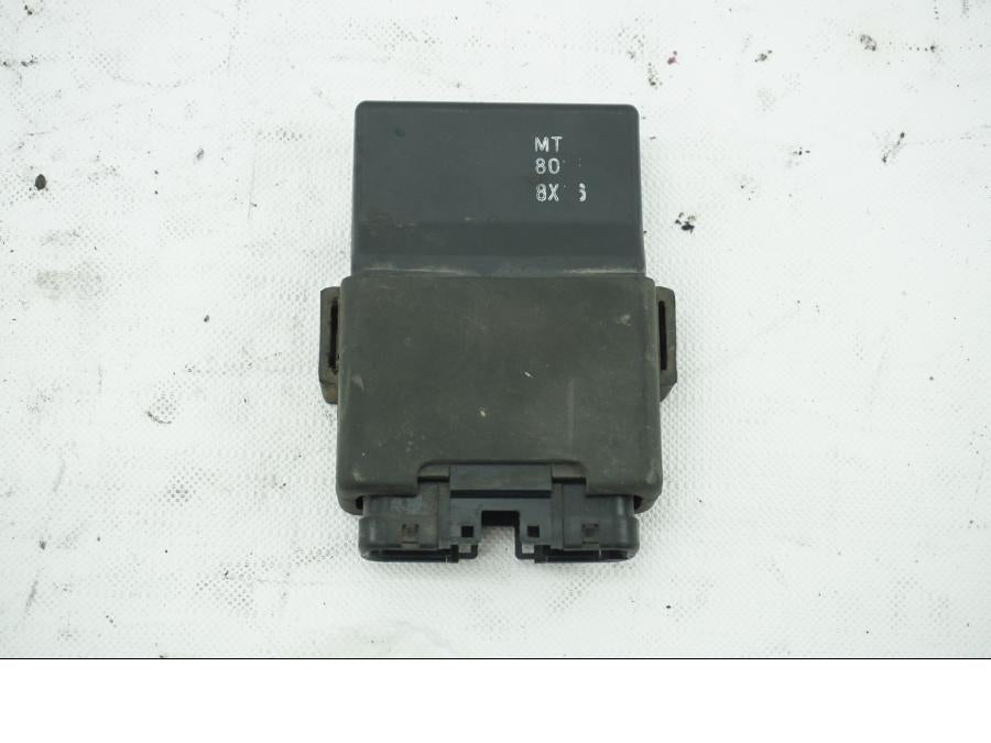 Framsidan på CDI / ECU från en Honda ST 1100 -1999 motorcykel.